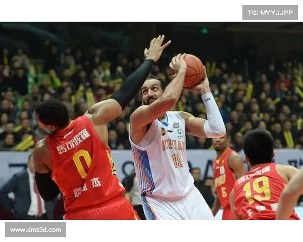 从竞技状态心理因素与国家队责任探析哈达迪坚持不退役的深层原因